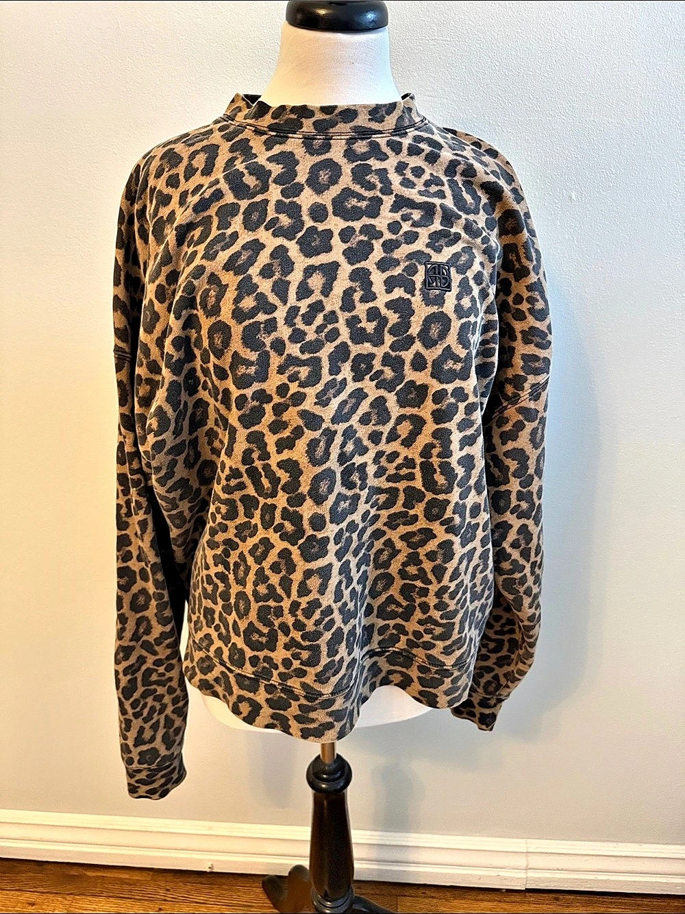 ANINE BING Miles Sweatshirt in Leopard